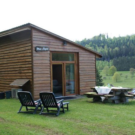 Cosy Holiday Home With Garden In Walscheid エクステリア 写真
